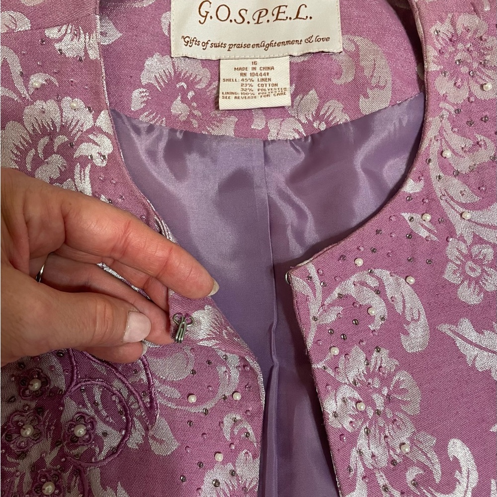 3 Piece Wm suit. Linen- cotton blend. Rose/lavender color. EUC. So feminine. - Picture 5 of 16